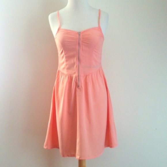 H&M Dresses & Skirts - 🔴 H&M Orange peach summer dress zipper Divided